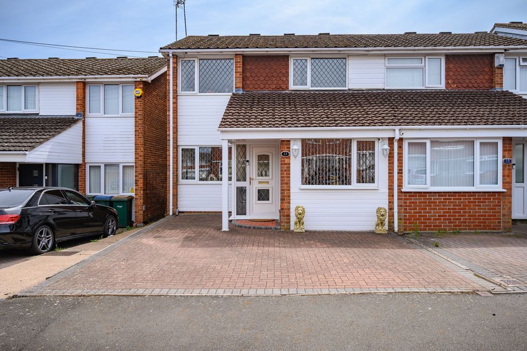Property photo 1 of 18
