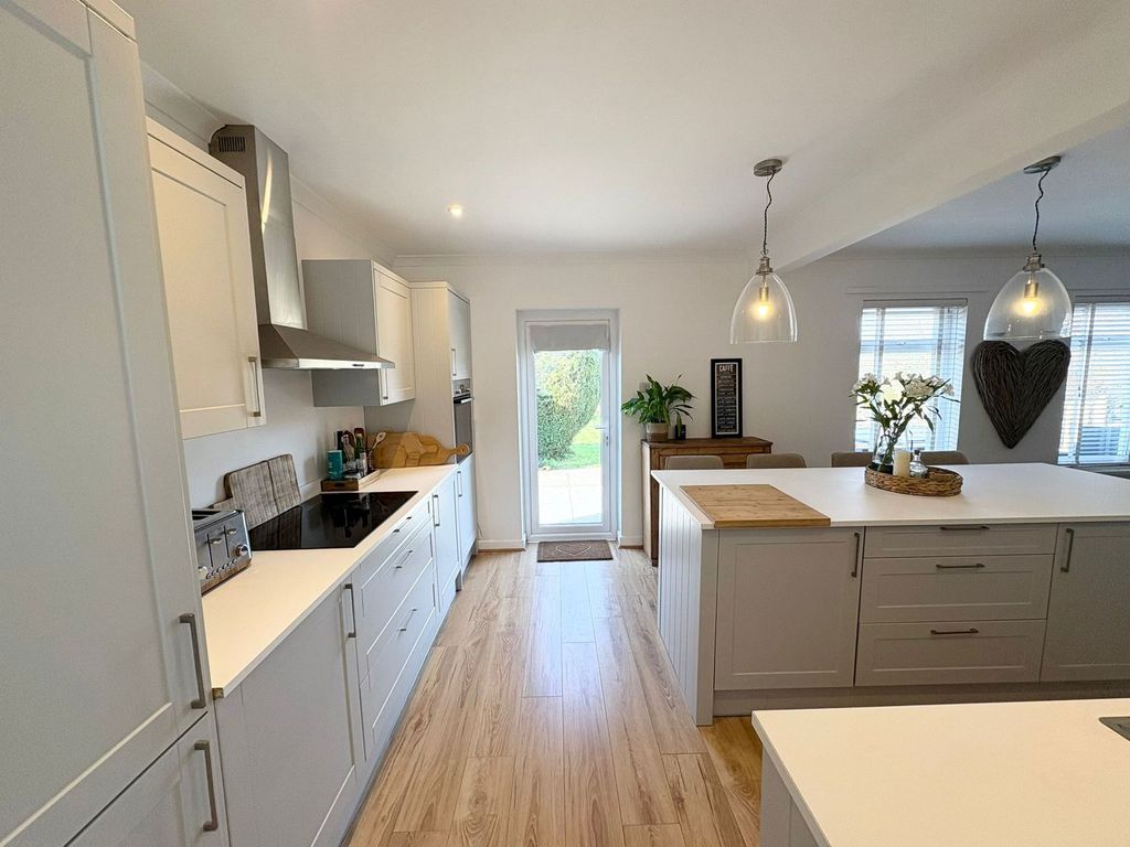 Property photo 3 of 13 Photograph