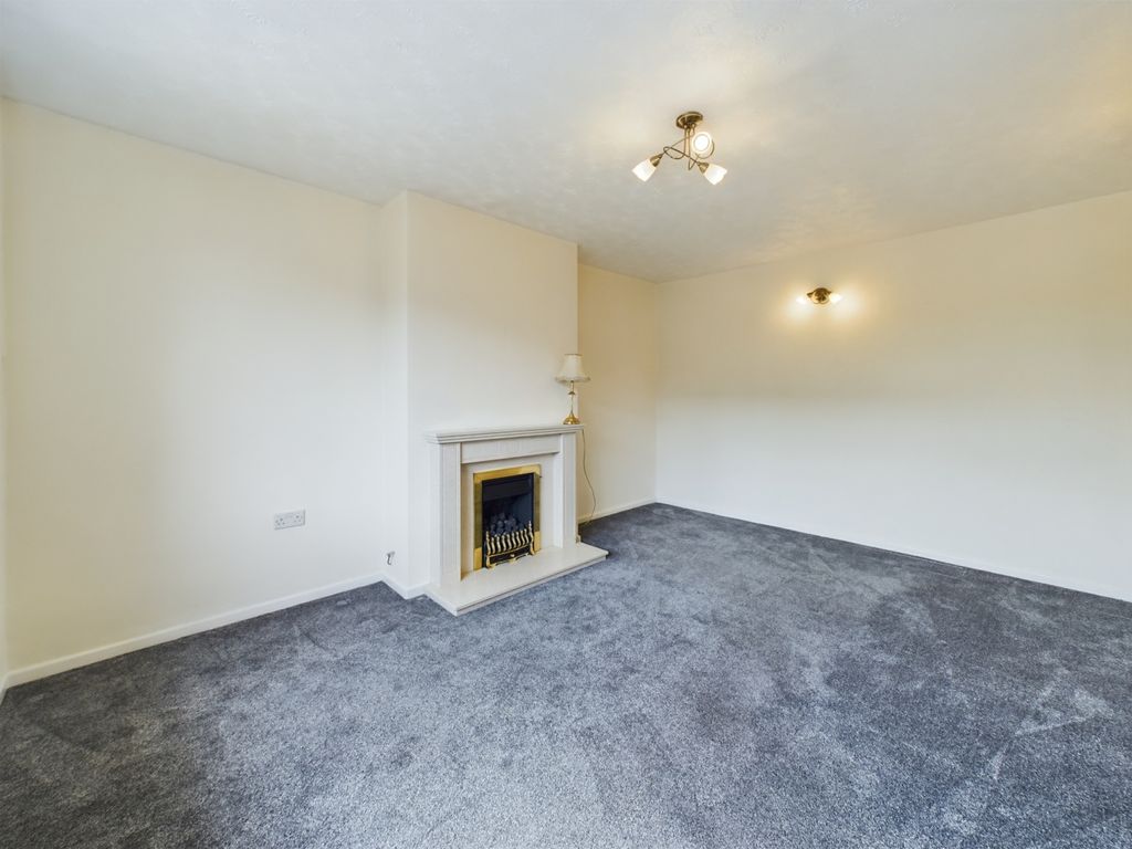 Property photo 3 of 13 Cam01791G0-Pr0097-Still020