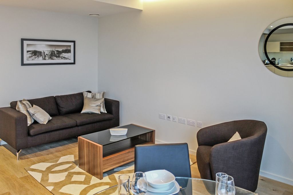 Property photo 3 of 9 Living Area