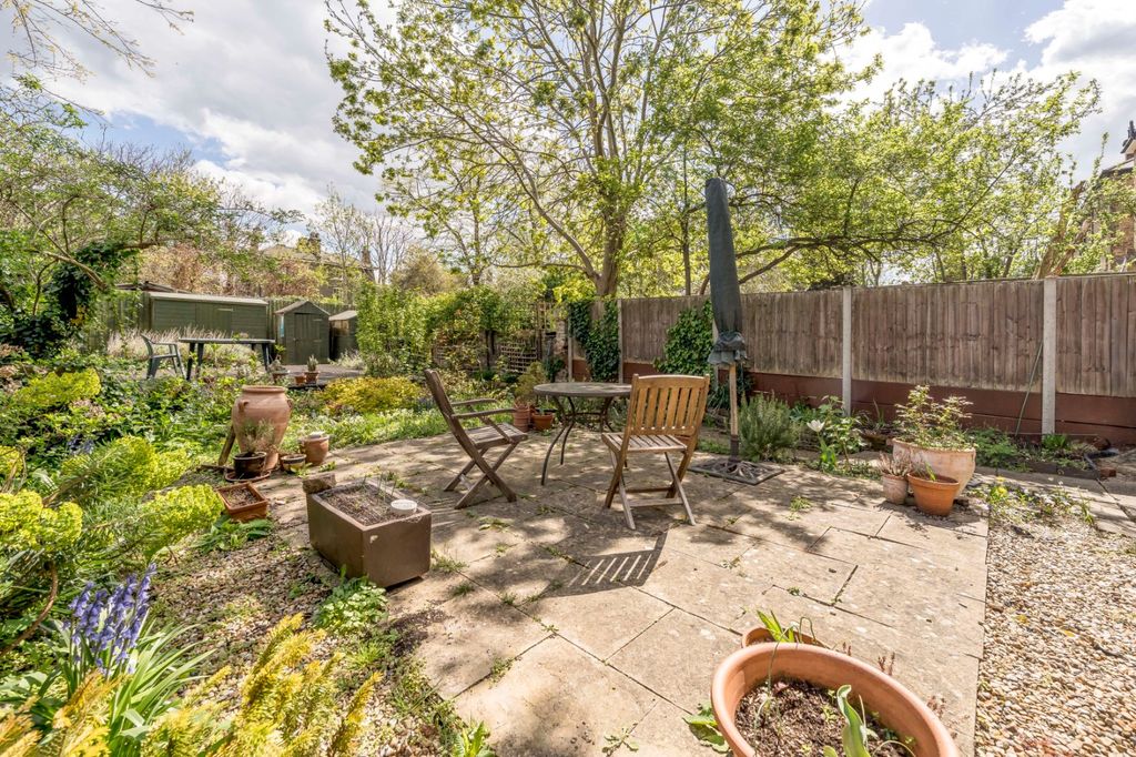 Property photo 1 of 10 Picture No. 31
