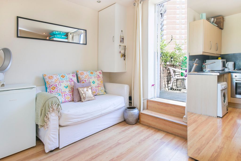 Property photo 1 of 7