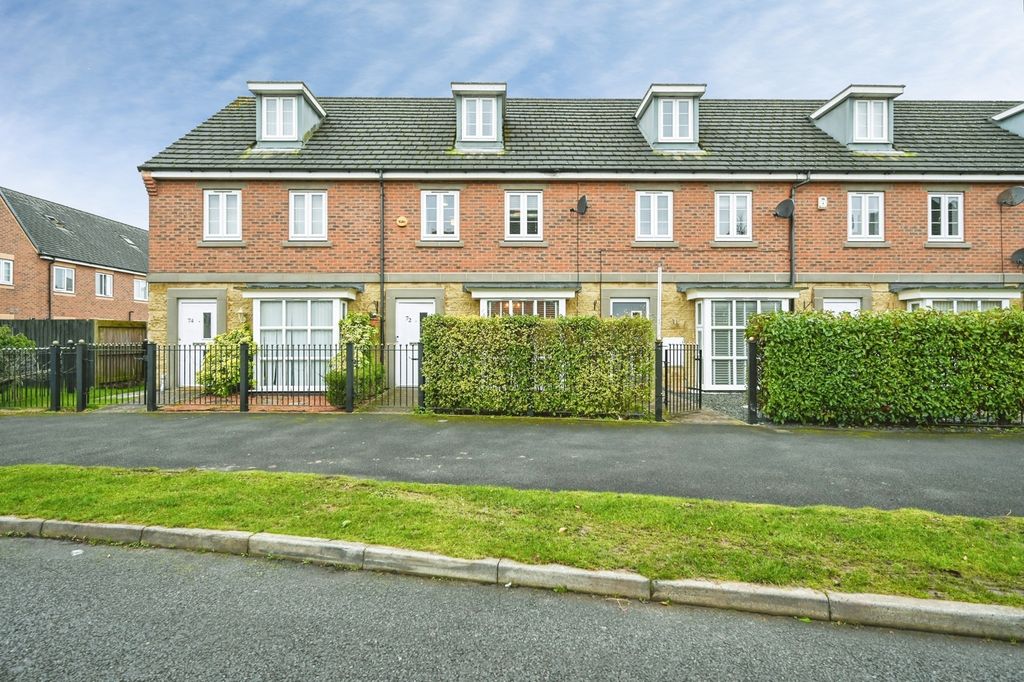 Property photo 2 of 20 Pbox-Img.Jpg