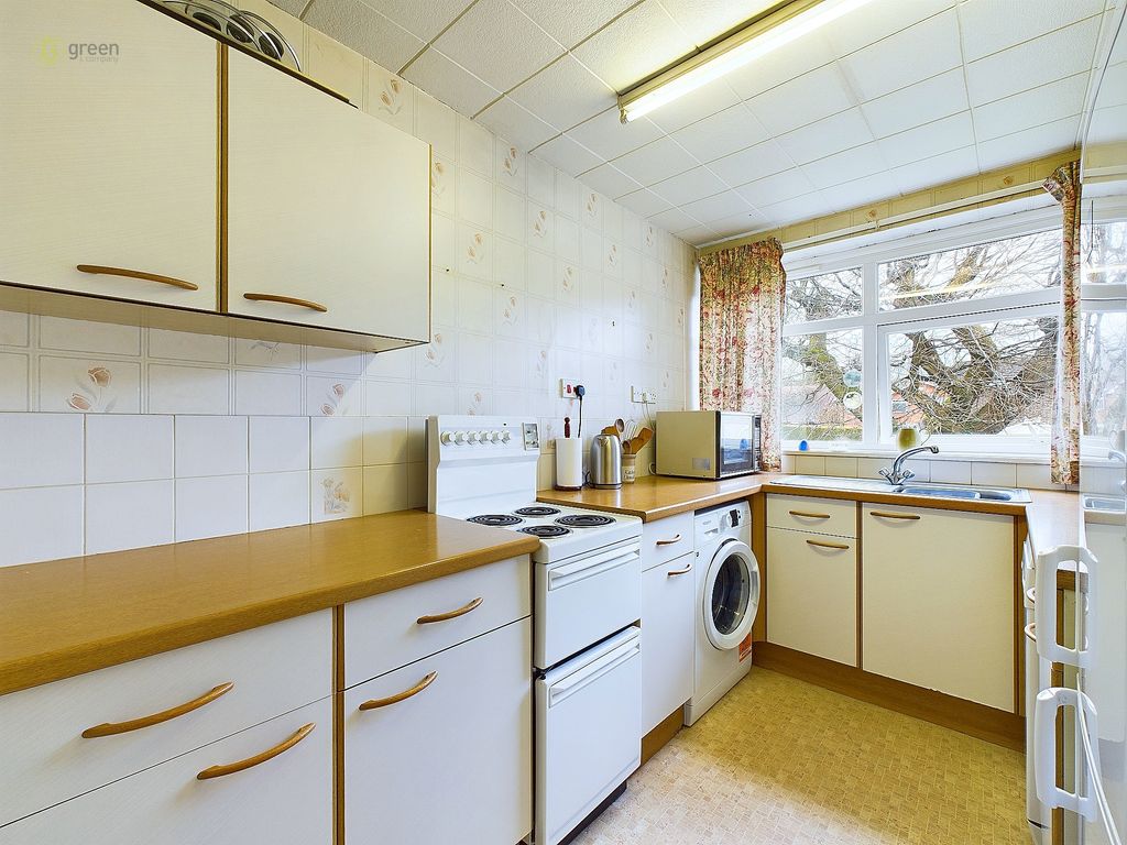 Property photo 3 of 17 Cam04914G0-Pr0054-Still002