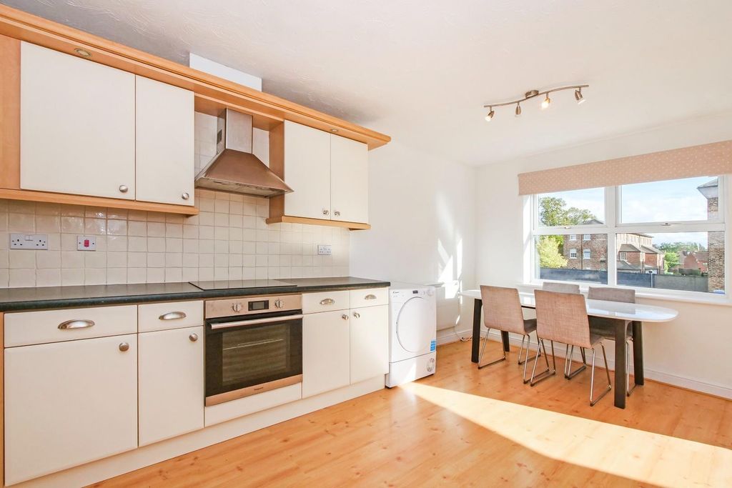 Property photo 3 of 24 Pnmb0342.Jpg