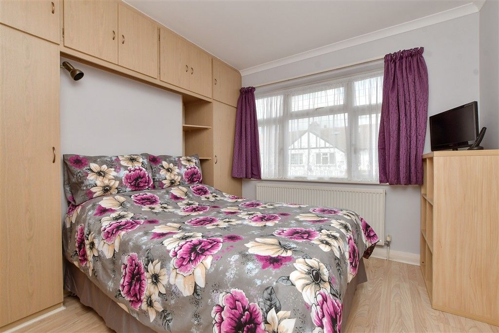 Property photo 1 of 12 Bedroom 3