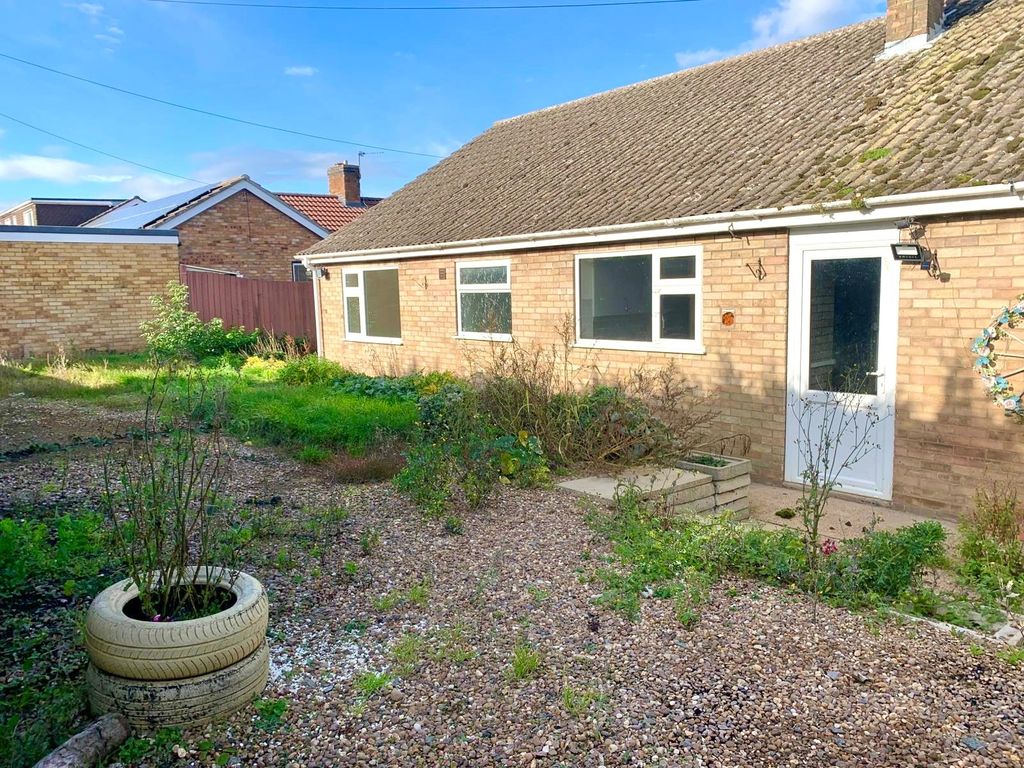 Property photo 3 of 4