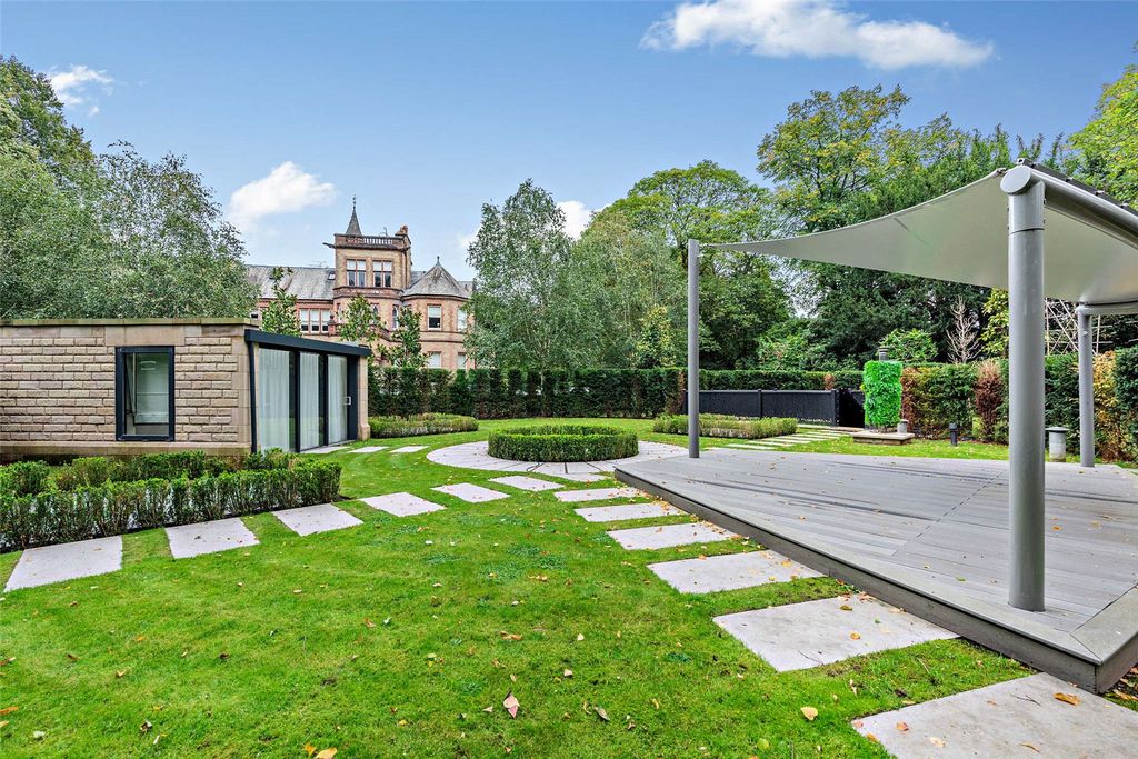 Additional image 26 of 3 bed detached house to rentSt. Margarets Road, Altrincham, Greater Manchester WA14