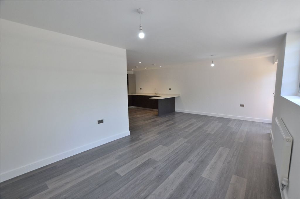 Property photo 3 of 13 Picture No. 04