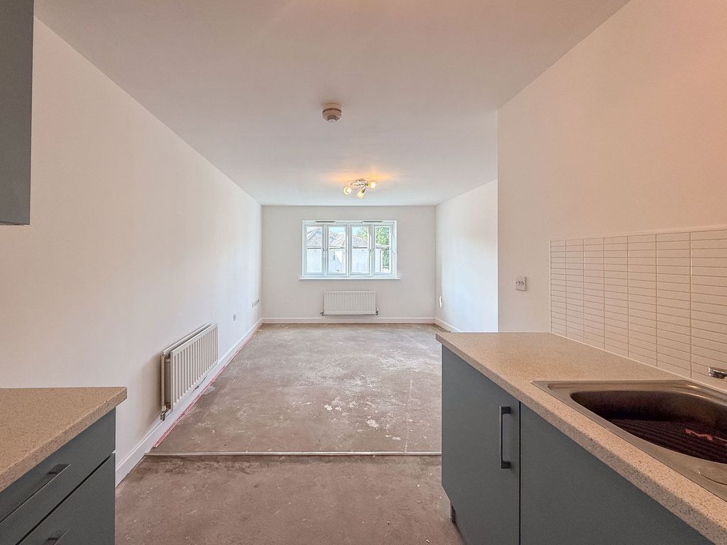 Property photo 3 of 22