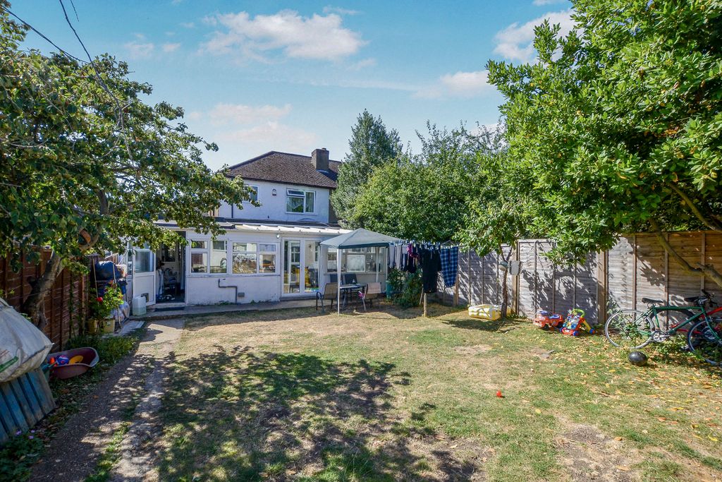 Property photo 3 of 20 Pbox-Img.Jpg