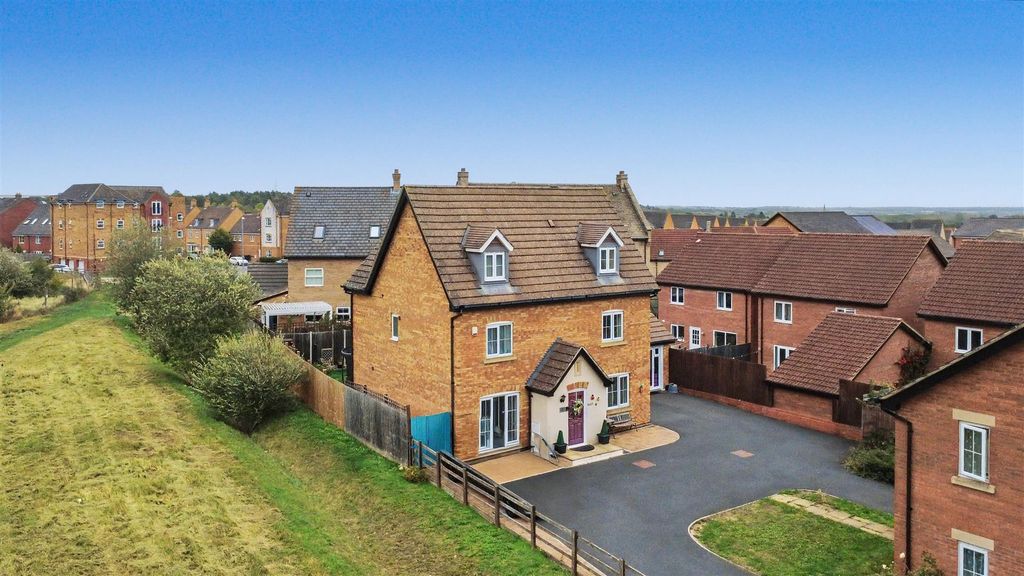 Property photo 1 of 25 Dji_0967.Jpg
