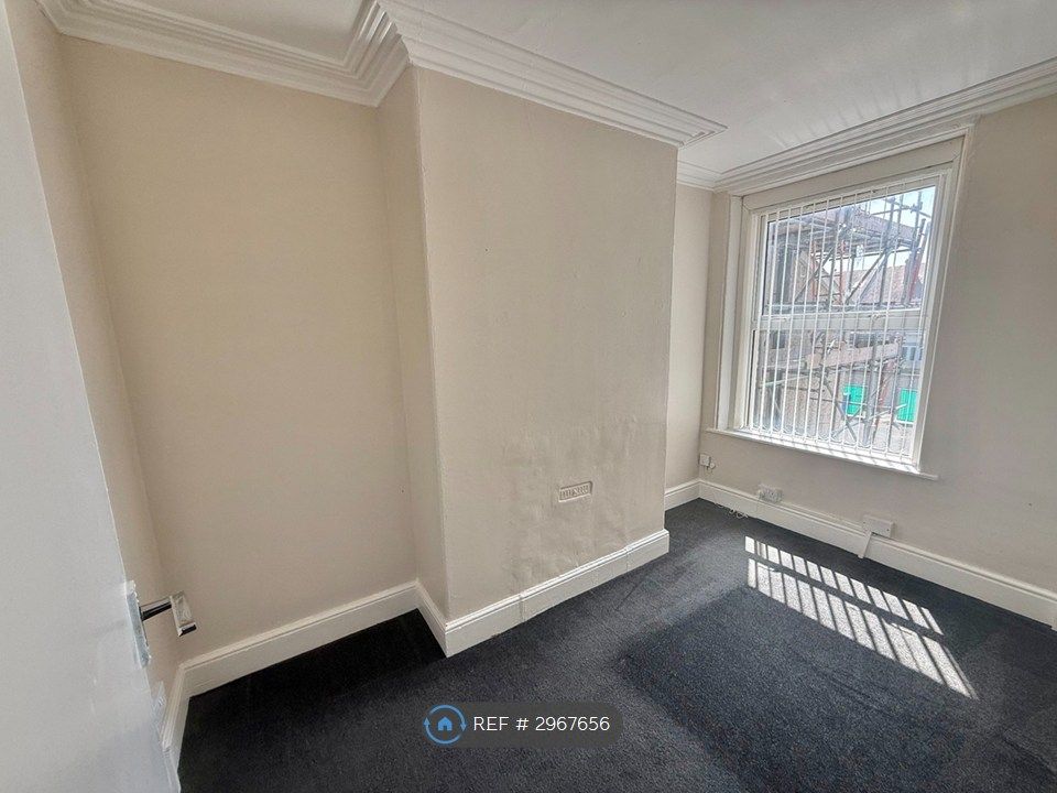 Property photo 3 of 3