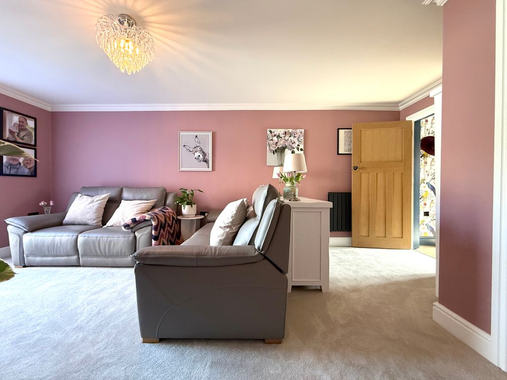 Property photo 3 of 25 Img_8526.Jpeg