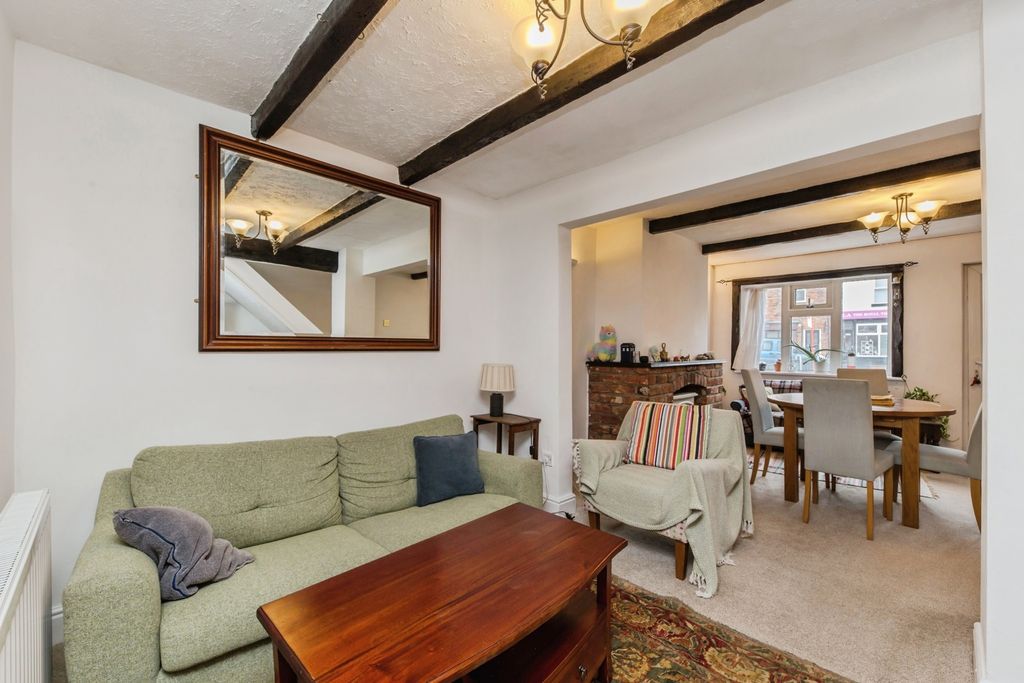 Property photo 3 of 17 Pbox-Img.Jpg