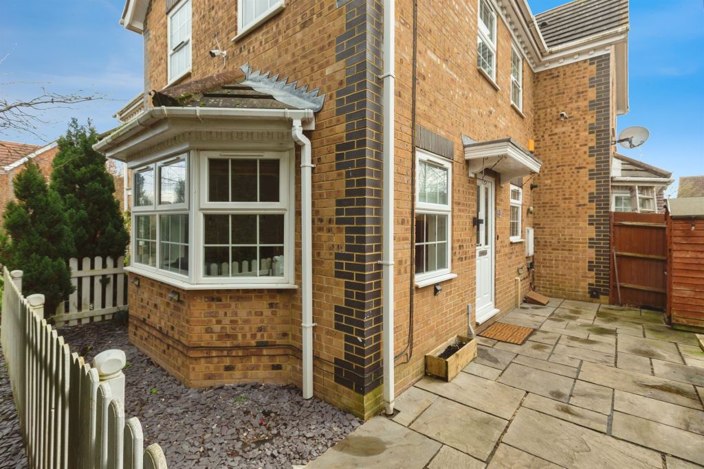 Property photo 1 of 19