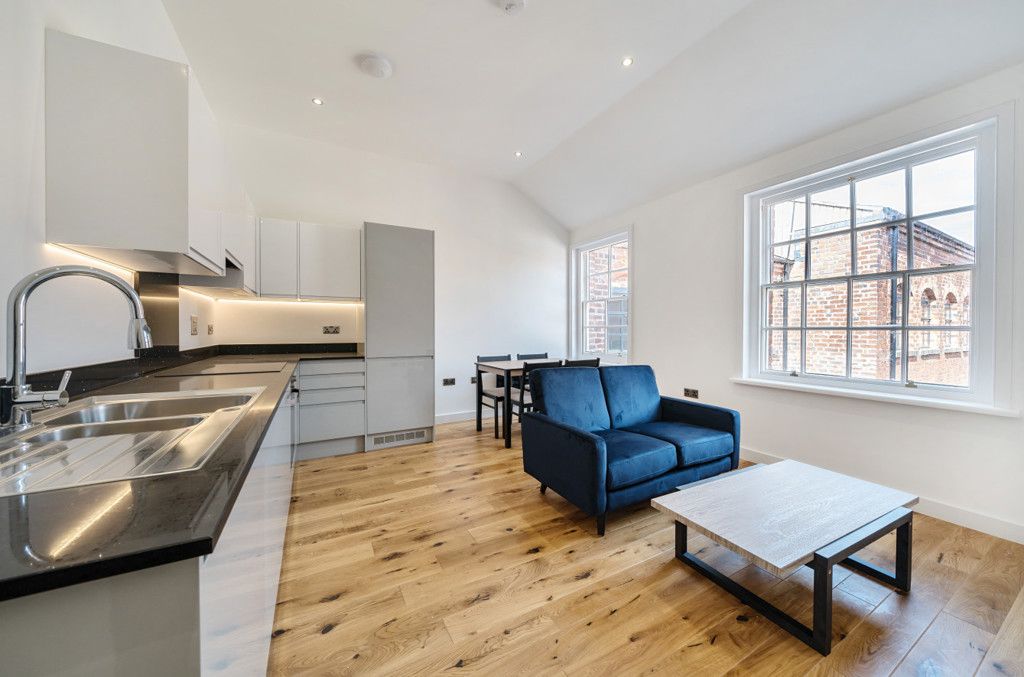 Property photo 2 of 10 979184 (2).Jpg