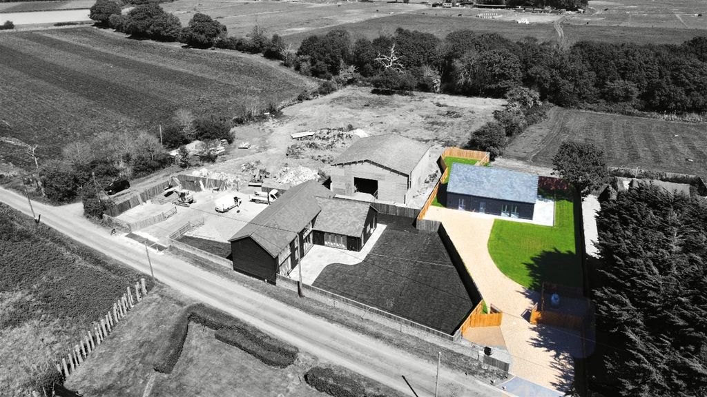 Property photo 3 of 17 Aerial