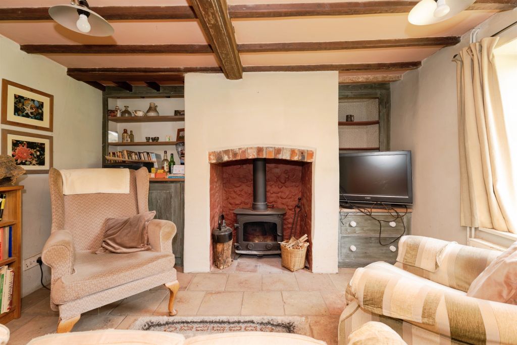 Property photo 3 of 17