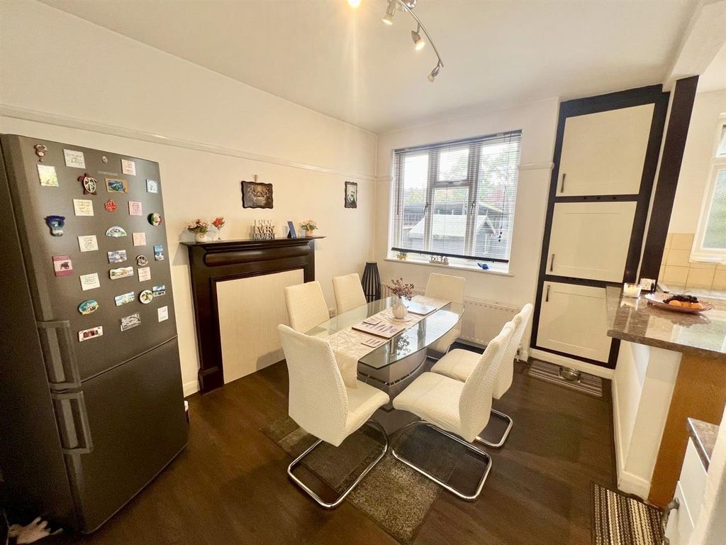Property photo 1 of 18 Ec28F281-1955-494F-Ab8E-66823326B182.Jpg