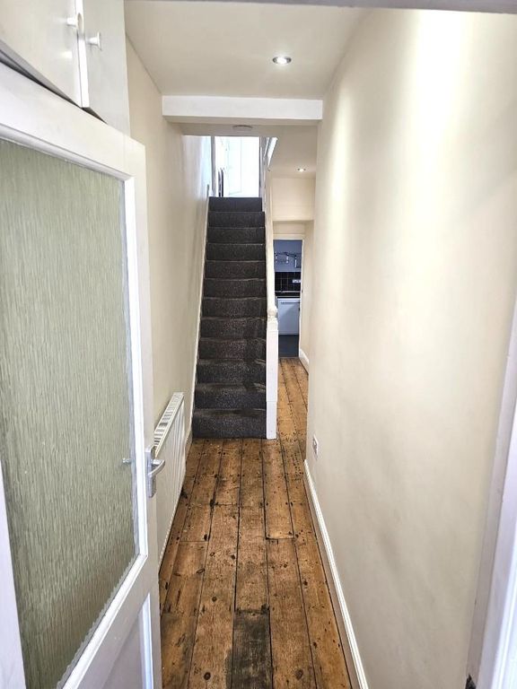 Property photo 2 of 15 Hallway