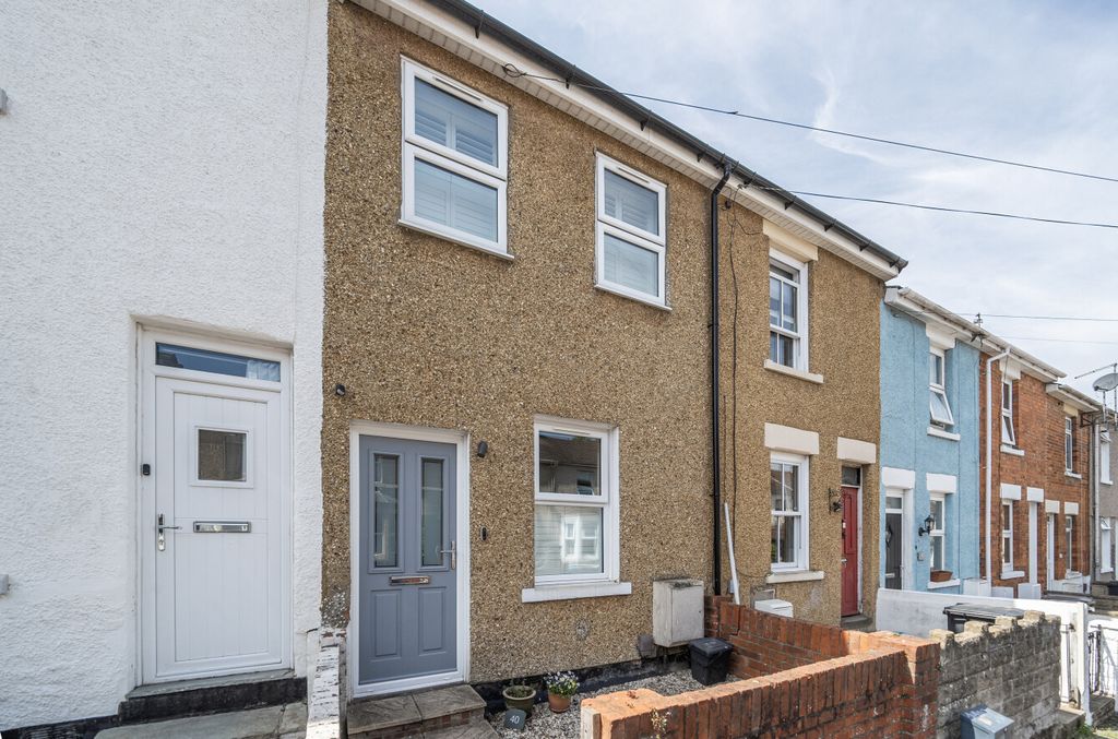 Property photo 1 of 20 1465640-1-6A18241...