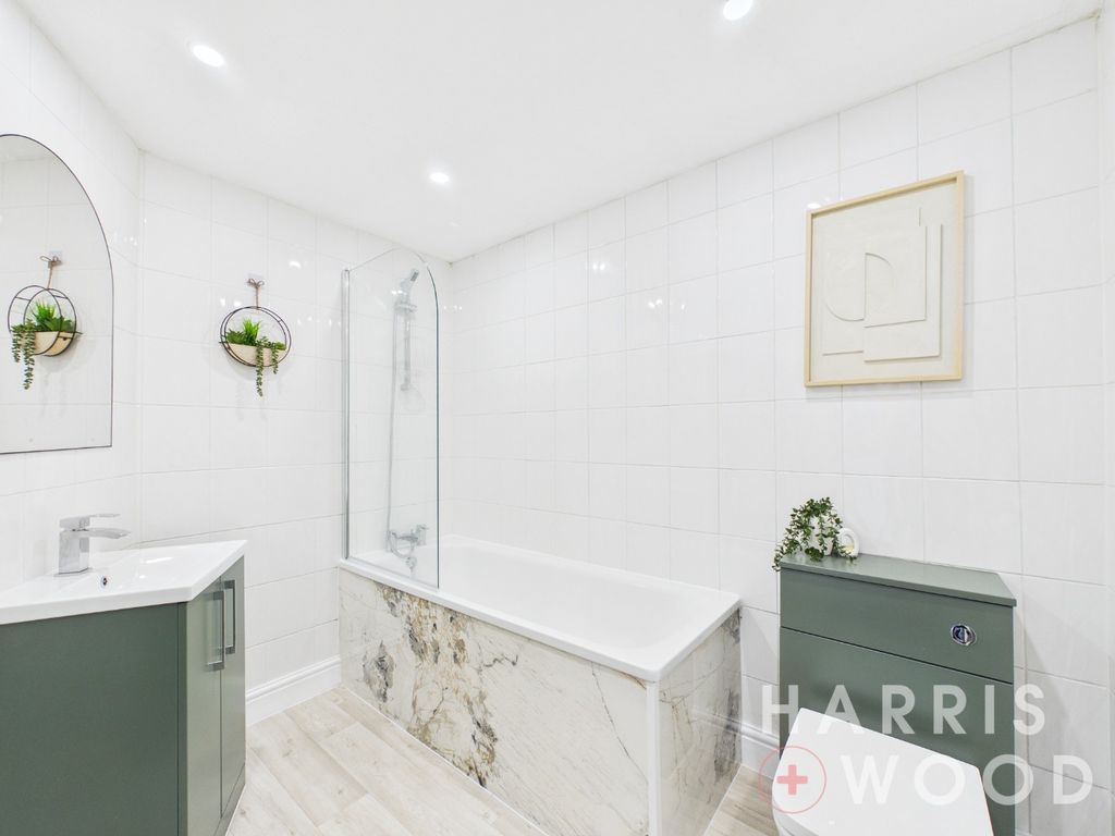 Property photo 3 of 12 5253613