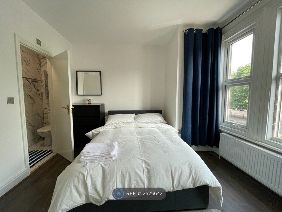 Property photo 2 of 19 Room 4