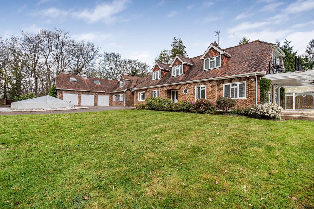 Additional image 26 of 5 bed detached house for saleForest Road, Horsham RH12