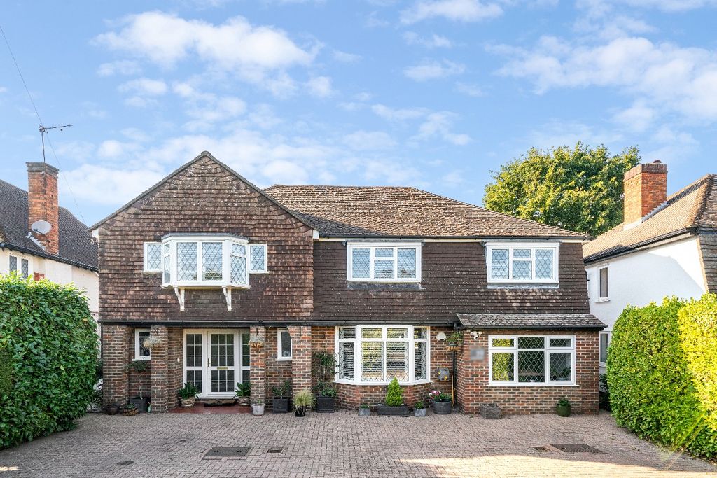 Property photo 1 of 13