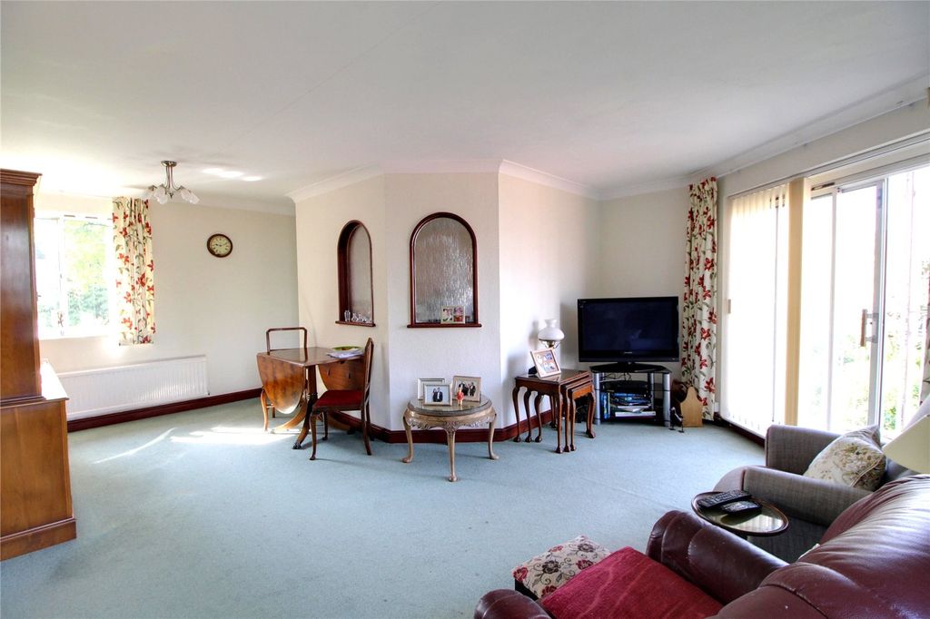 Property photo 3 of 9 Picture No. 21