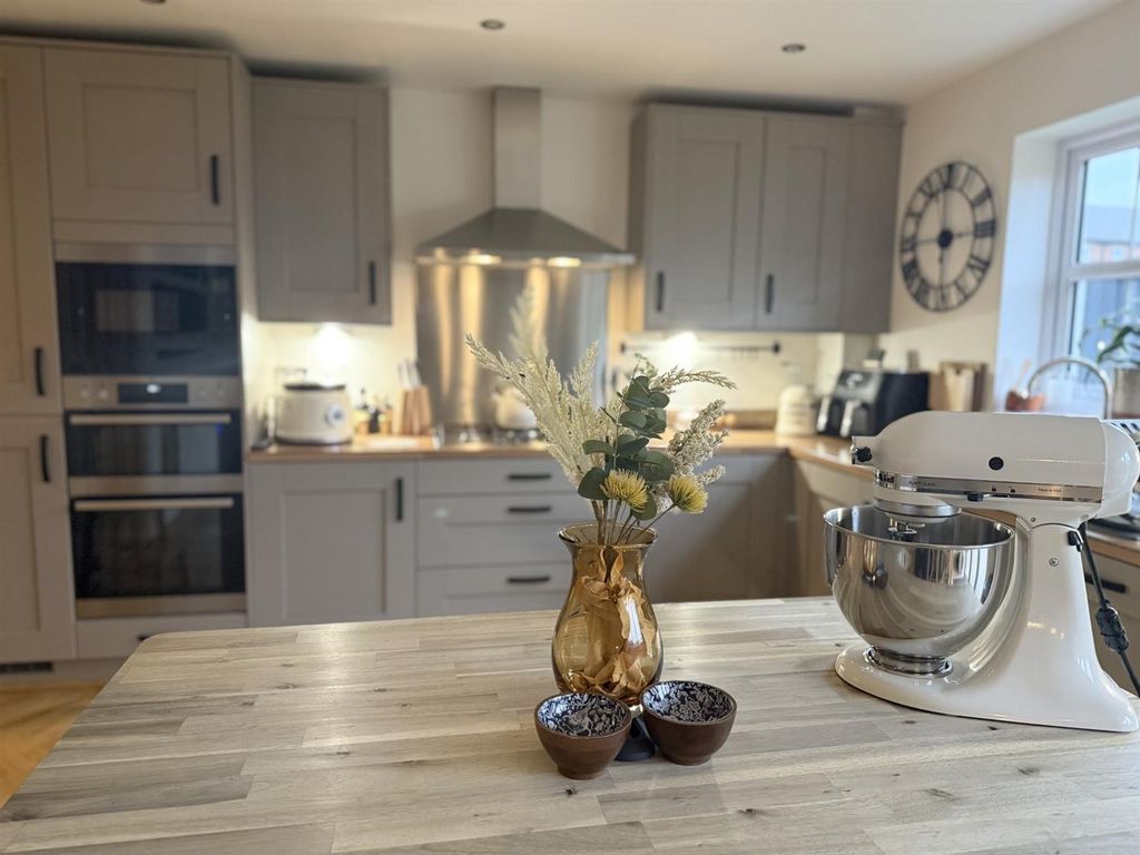 Property photo 1 of 13 Gp2.Jpg