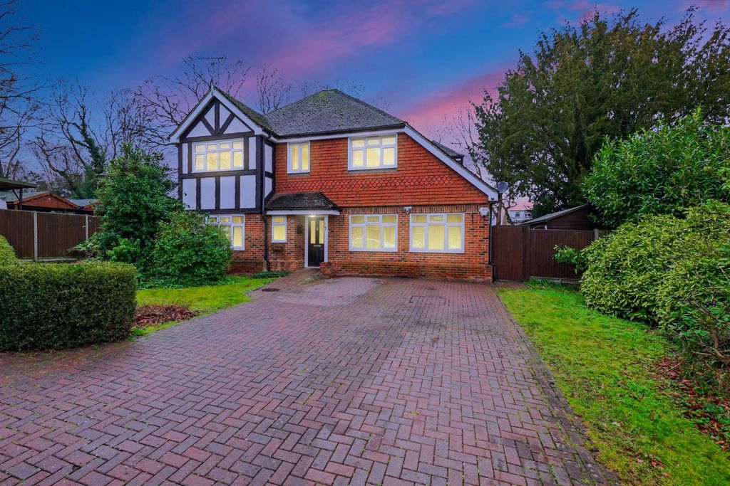 Property photo 1 of 44