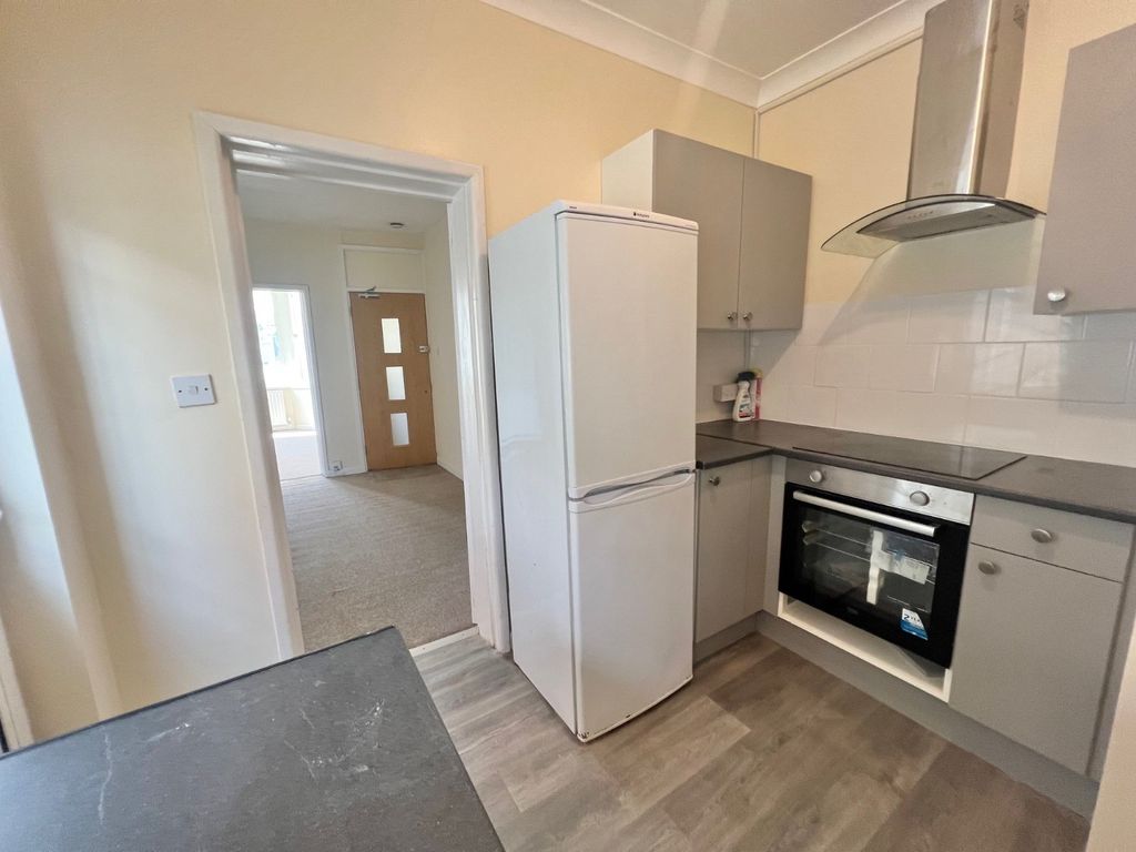 Property photo 2 of 6 Picture No. 04