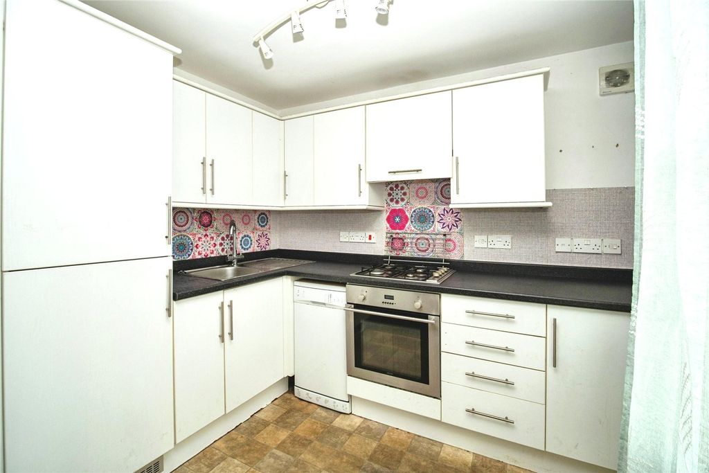 Property photo 3 of 16 Picture No. 44
