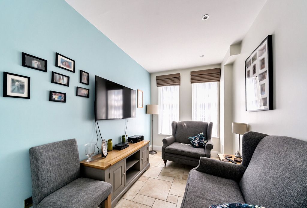 Property photo 2 of 17 1163872 (3).Jpg