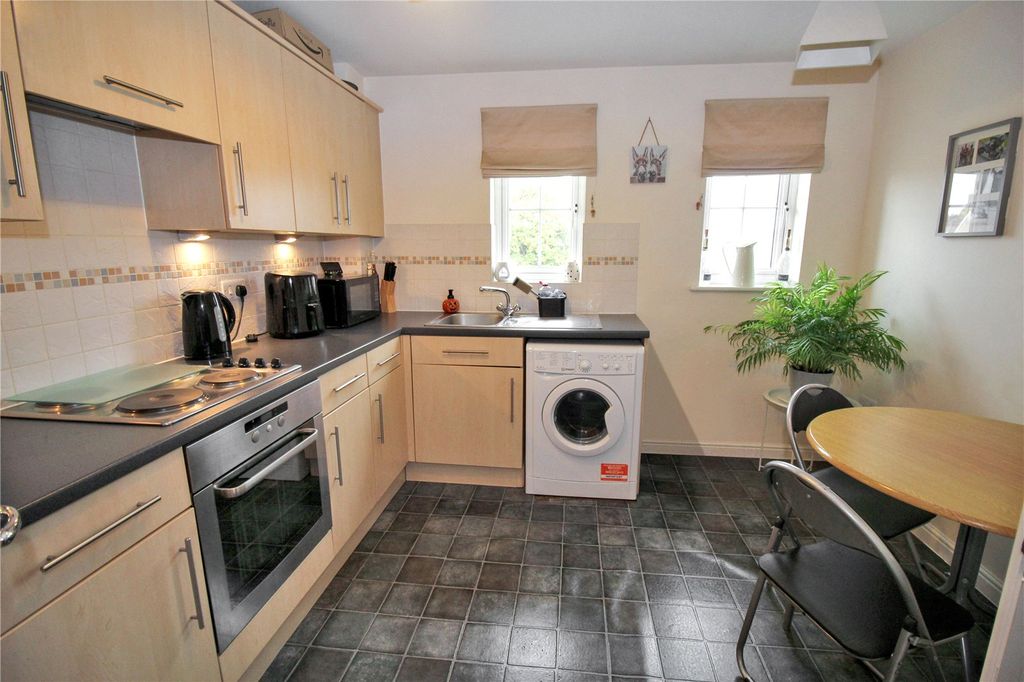 Property photo 3 of 10 Picture No. 04