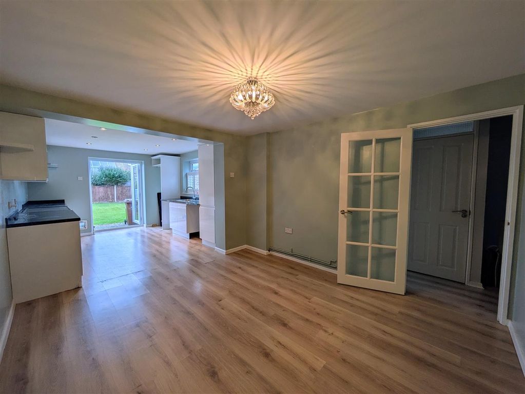 Property photo 2 of 15 Pxl_20251007_084723674~2.Jpg