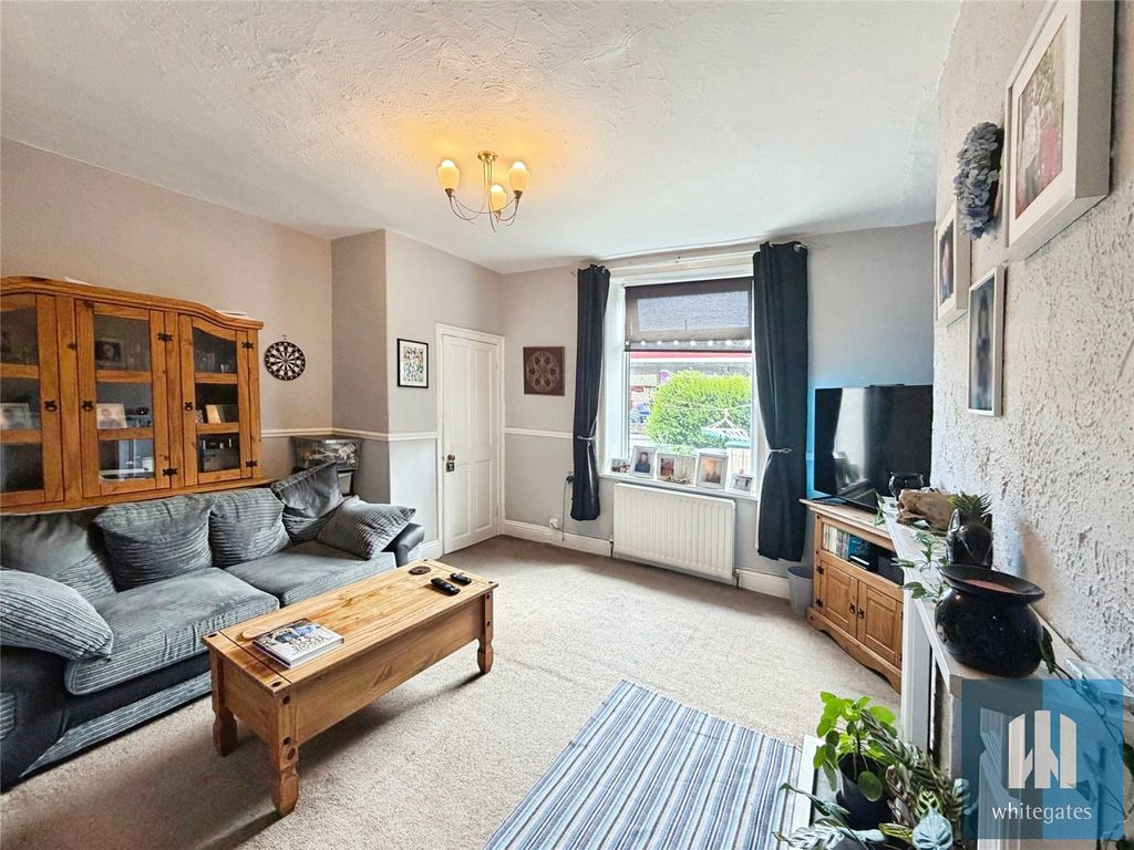 Property photo 3 of 15 Picture No. 21