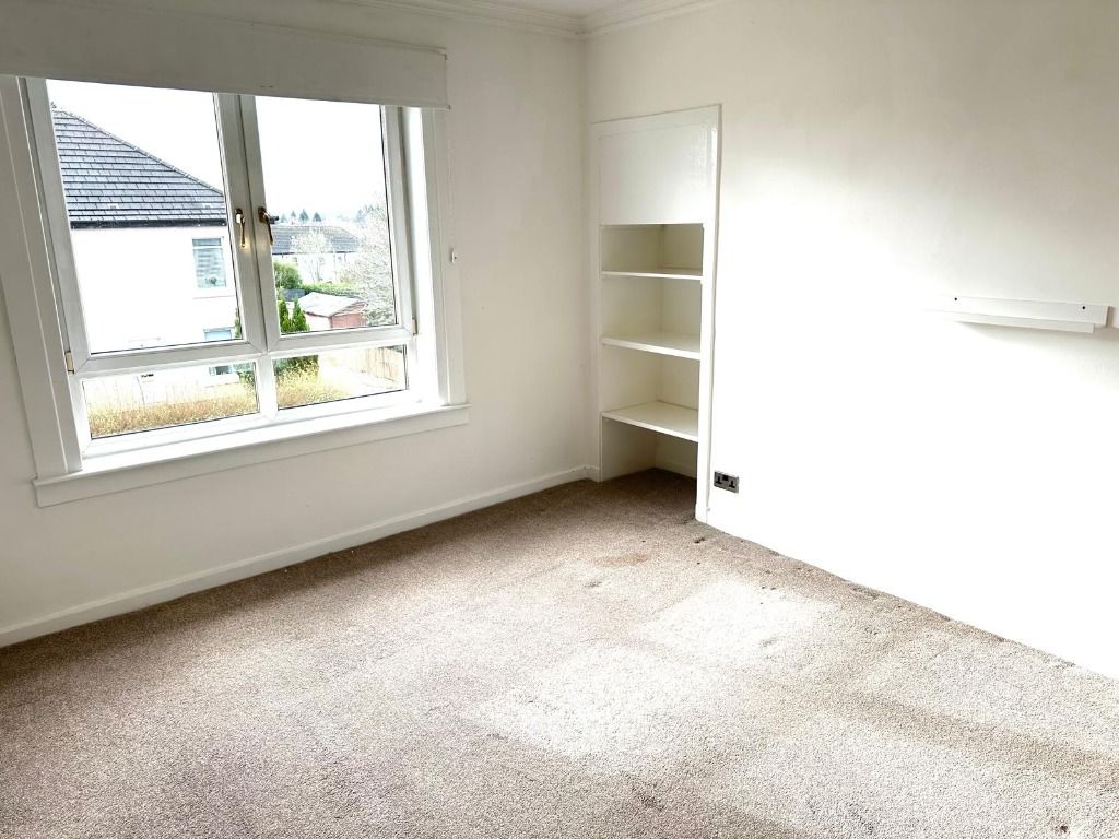 Property photo 3 of 10 Photo 3