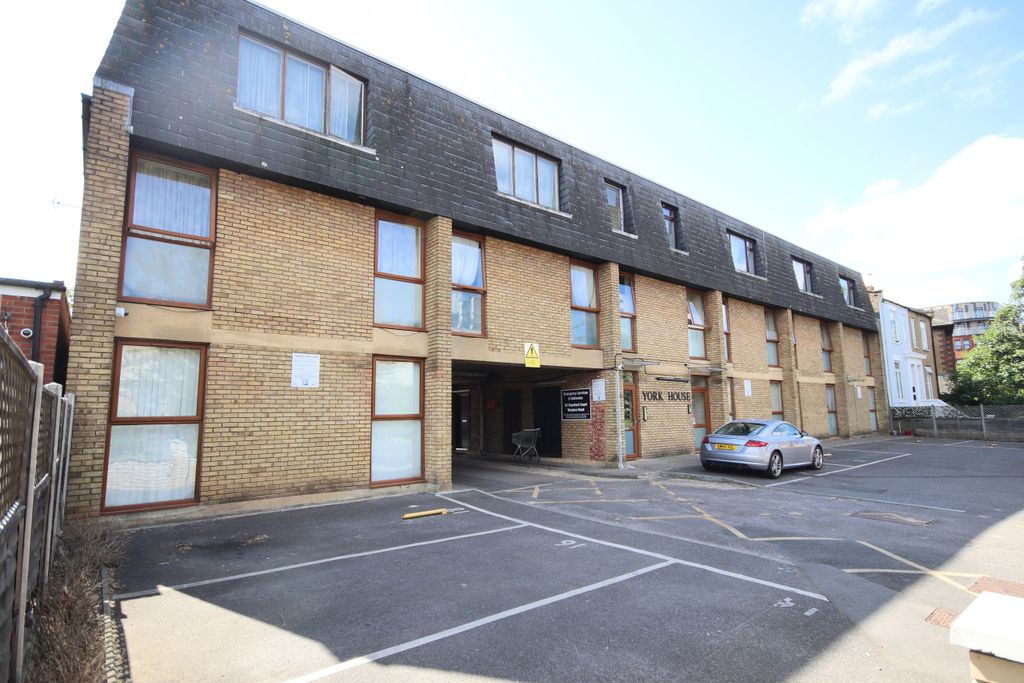 Property photo 1 of 10 Img_1890 2.Jpg