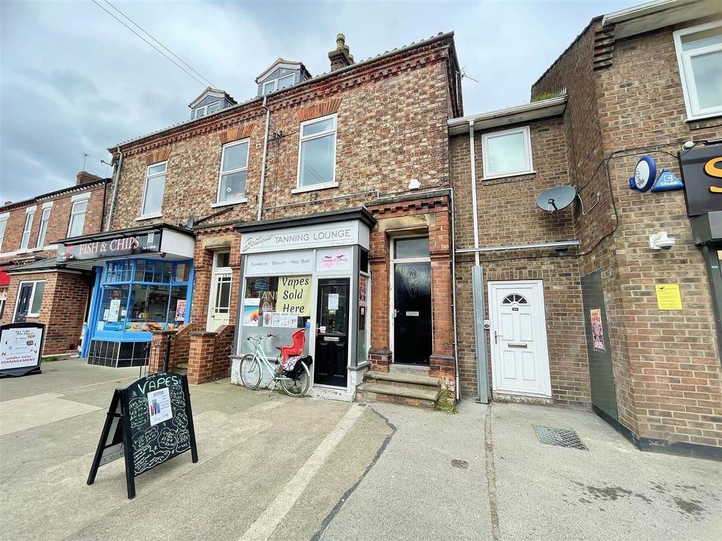 Property photo 1 of 10 Front External