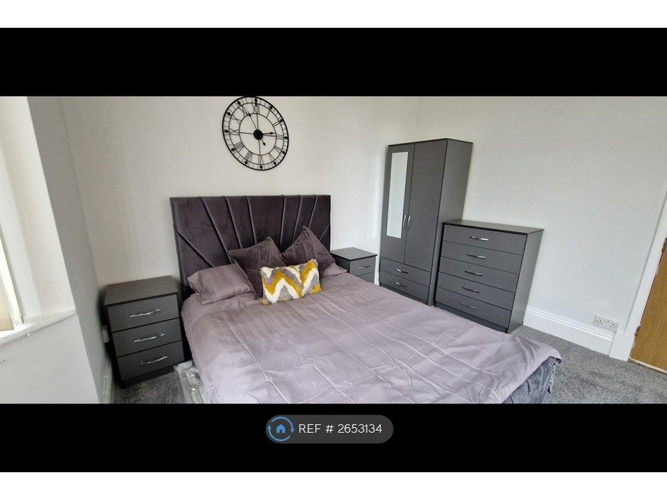 Property photo 2 of 14 Room 1