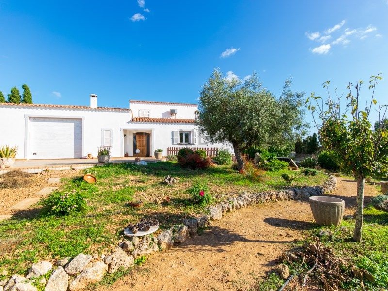 Property photo 1 of 64