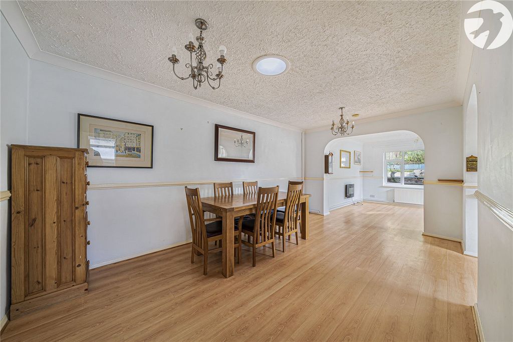 Property photo 2 of 19 Extended Living Room