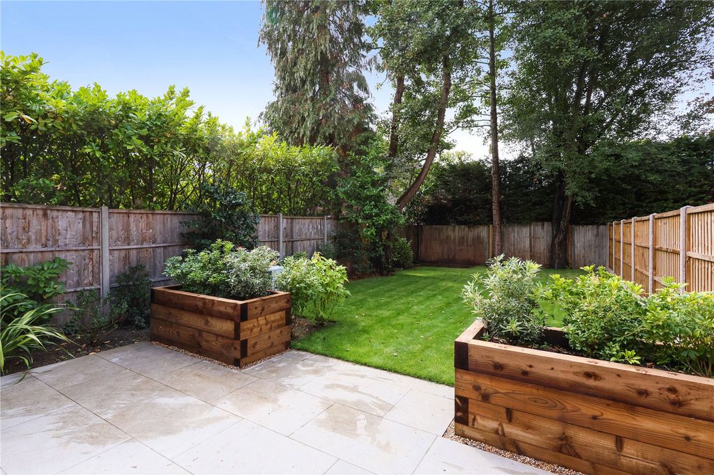 Property photo 3 of 13 Picture No. 02