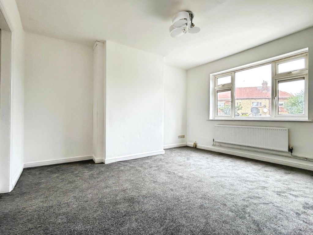 Property photo 3 of 22 Pbox-Img.Jpg