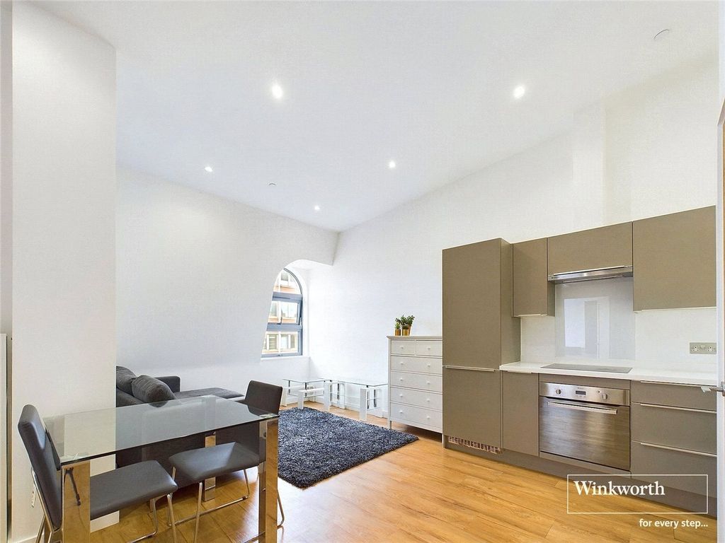 Property photo 1 of 8 Picture No. 06