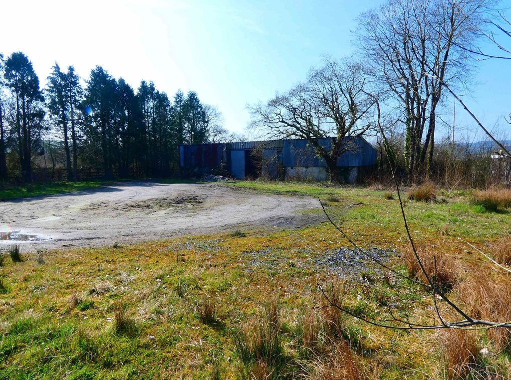 Property photo 3 of 5