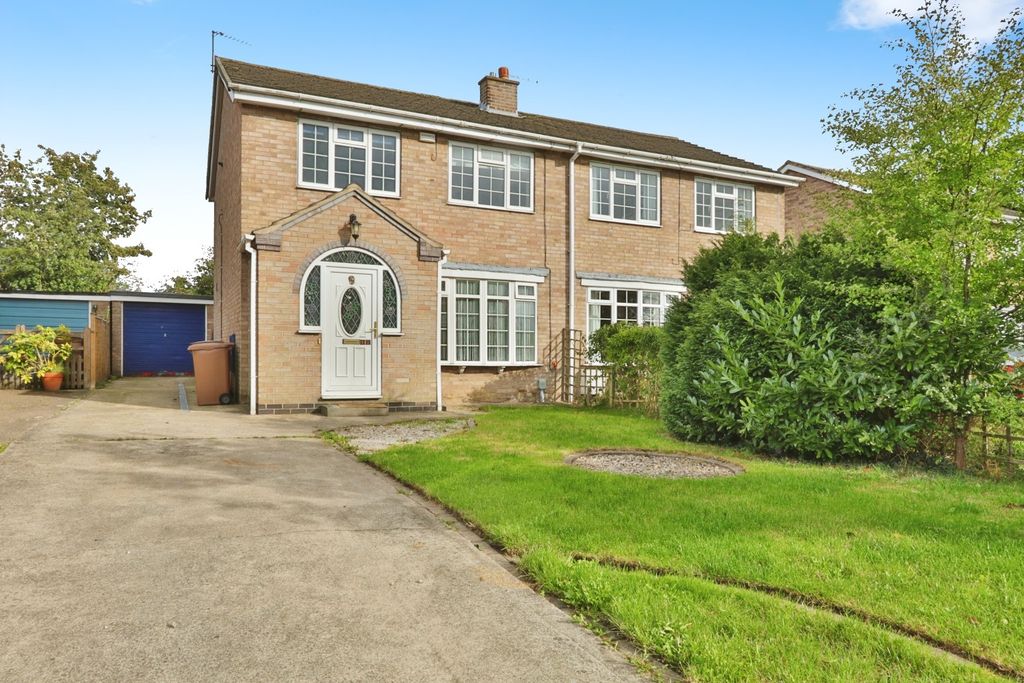 Property photo 1 of 16 4519273